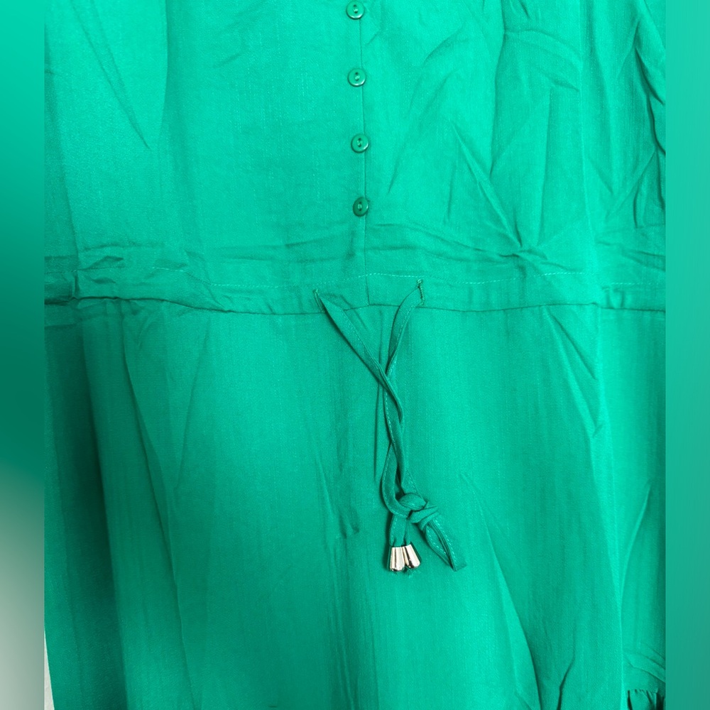 Dress - Picture 3 of 5